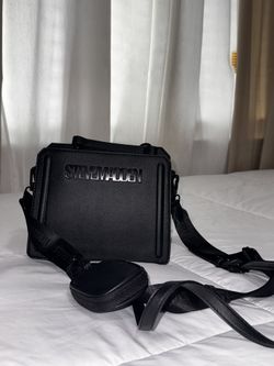 Black Purse