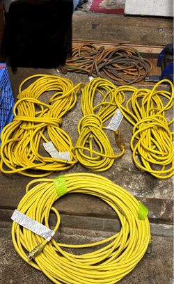 5 Heavy duty extension cords (one needs a new end !) $130 or possibly trade