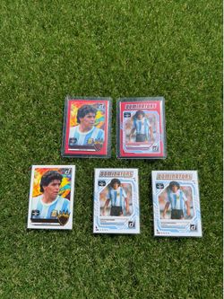 DONRUSS ROAD TO FIFA WORLD CUP 2025-26 MARADONA LOT OF 5