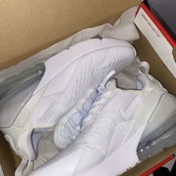 Nike Air Max 270