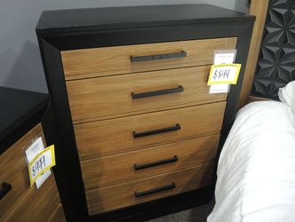 Rotta Carbonado 5 Drawer Chest - Two-Tone Natural Walnut With Black | Dresser | Tallboy