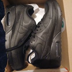 AiR MAX Gs NIKE  6. 1/2  LIKE NEW 30