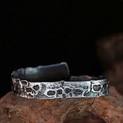 Adjustable Antique Silver Plated Titanium Retro Skull Bracelet