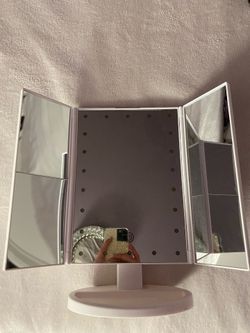 Small LED Vanity Mirror 