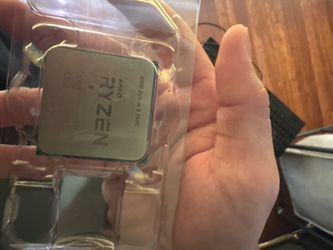 Miscellaneous PC parts AMD CPU, NR200p v1, keyboard, monitor, ssd, M.2