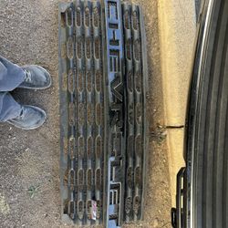 19-22 Silverado Grille