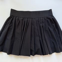Aritzia TnAction Pleated Skirt (S)