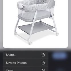 Winnie The Pooh bassinet 