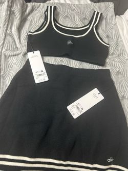 Alo Knited skirt set
