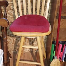 Wooden Swivel Bar Chair