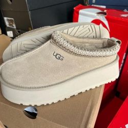 UGG Tasman (Color: Mustard
Seed)