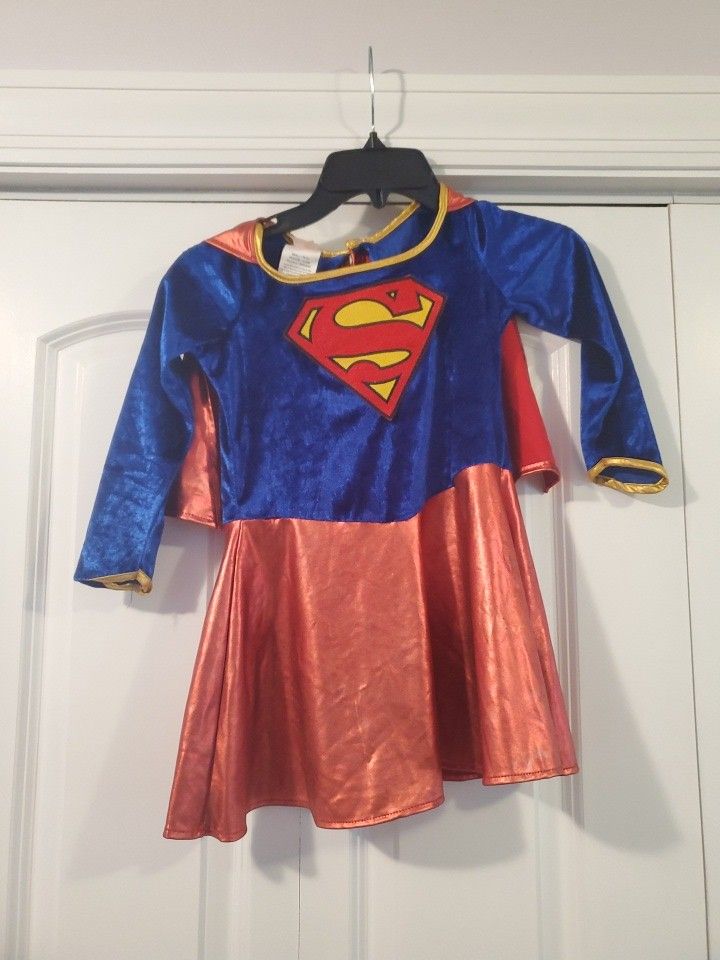 Costume Girl Kids Size small petite Super Women One Piece Skirt with Cape Party Event Halloween