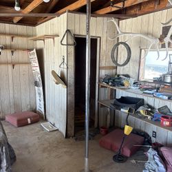 Platinum Stages, Spinning Stripper Pole
