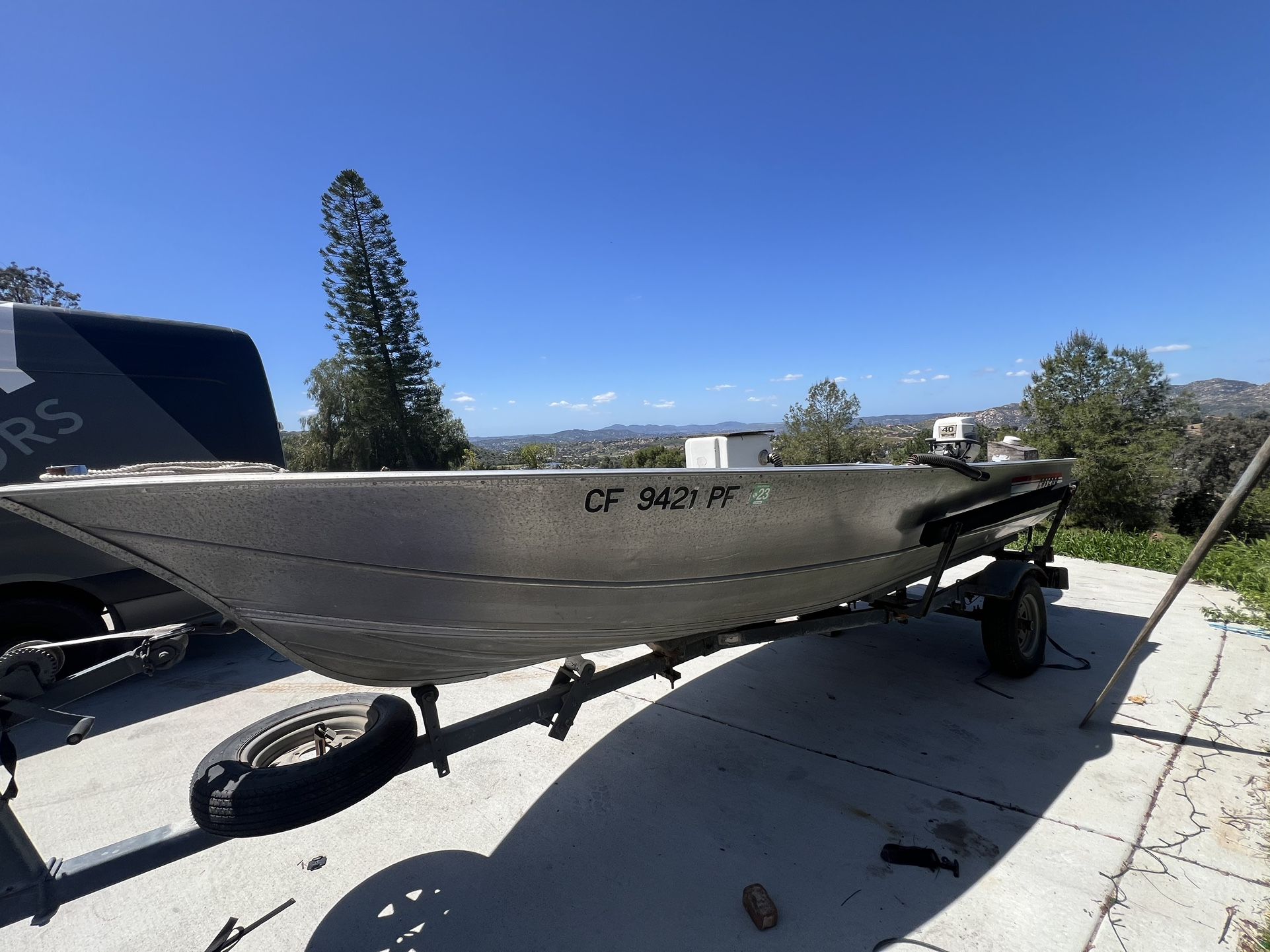 Gregor 18 Foot Aluminum Boat 