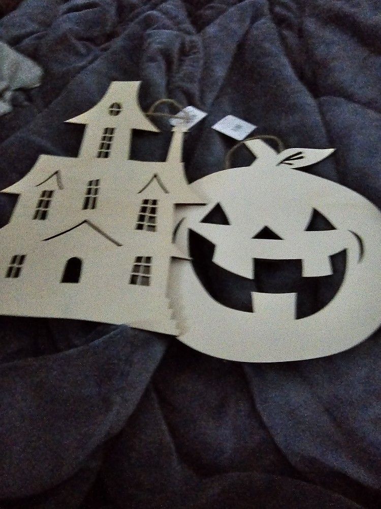 Wooden Fall Themed Crafts