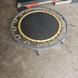 Trampoline 