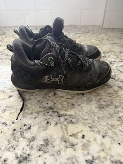 Under Armor Y2.5 Baseball Cleats