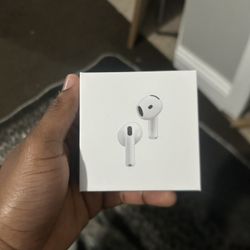 AirPods 4