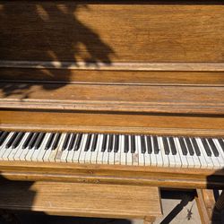 Free piano