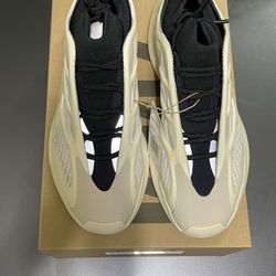 Yeezy 700 V3 Azael