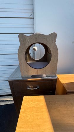FREE Cat Scratcher Home