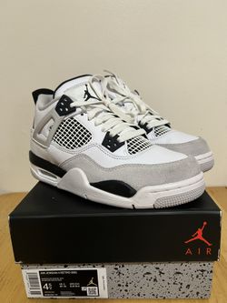 Jordan 4 Military Sz4.5y
