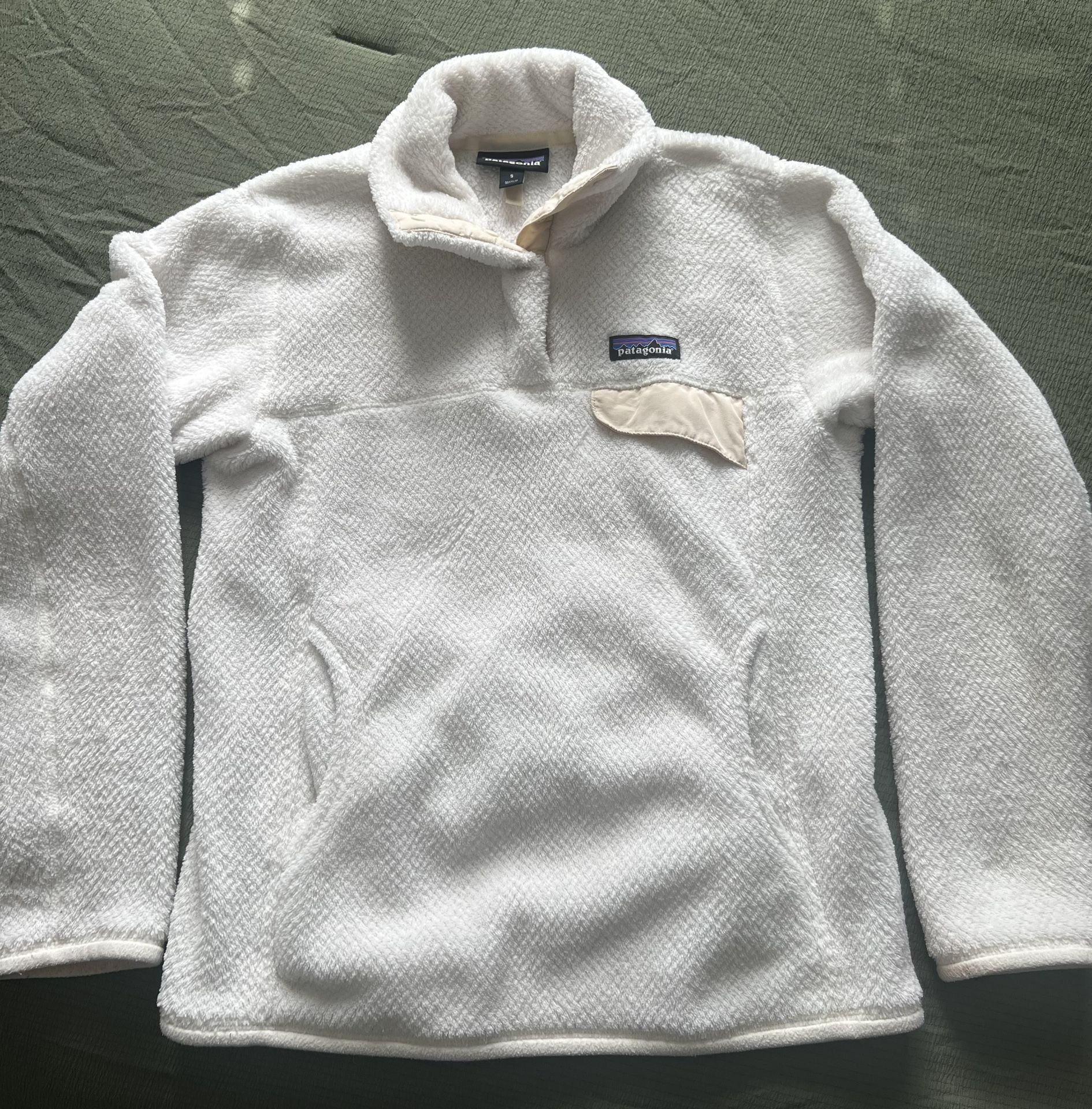 Patagonia 1/4 Button Up Sweater