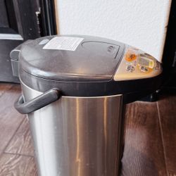 Zojirushi 4L Water Boiler & Warmer (CV-DCC40)