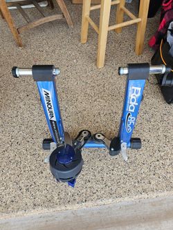 Minoura RDA850 bike rim drive system