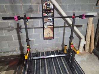 Adjustable press/squat rack set