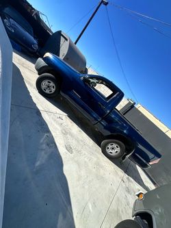 2006 Toyota Tacoma Pickup Truck