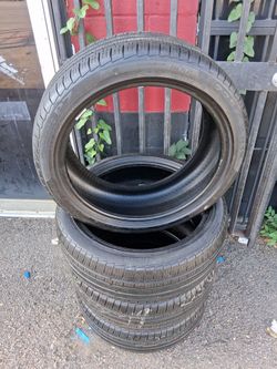 225/45/19 pirelli