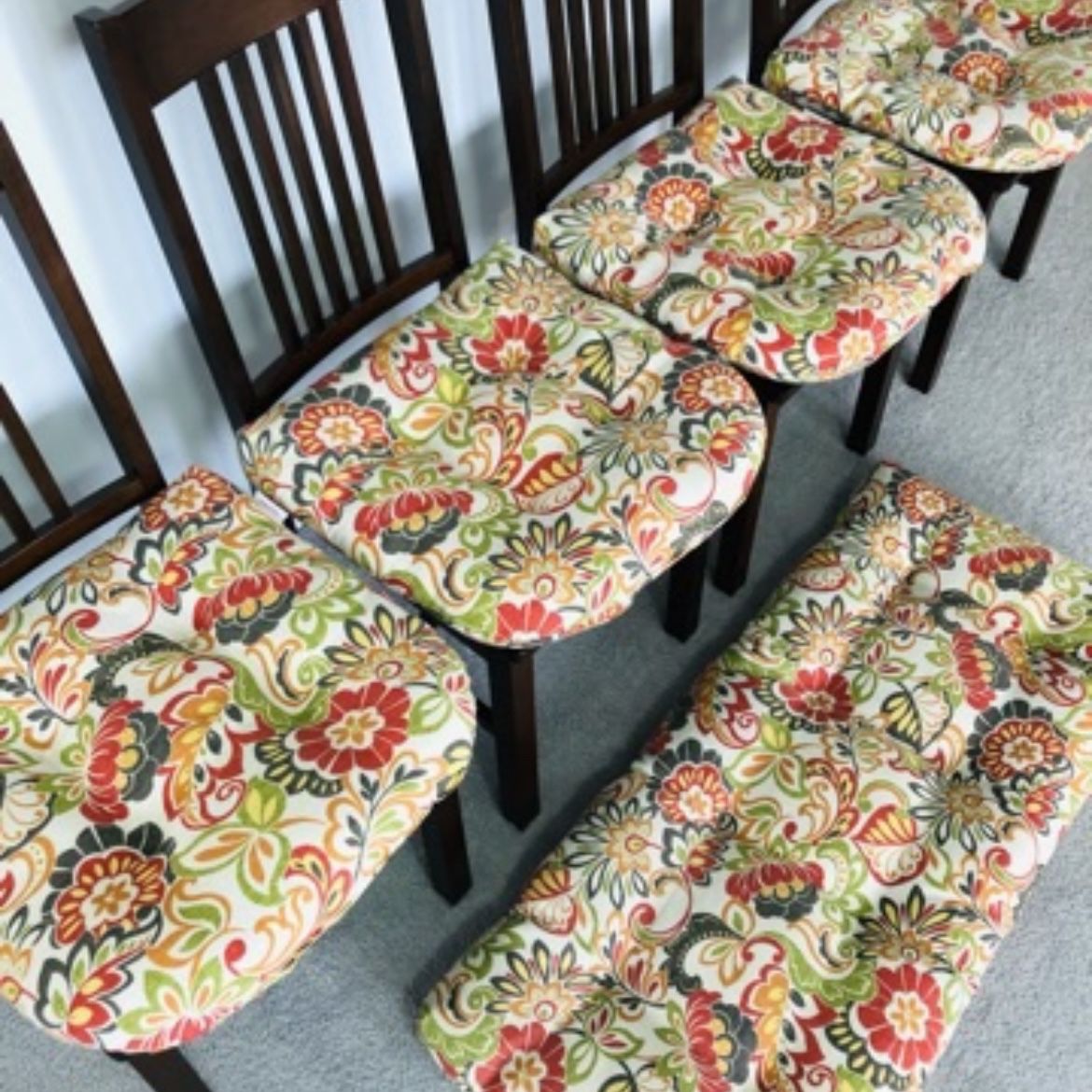 Set Of 5 Outdoor/ Indoor Seat Cushions! Flowers Design! Very Beautiful! Brand New!