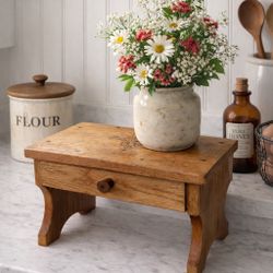 Handcrafted Solid Oak Vintage Step Stool - Pyrography Floral Detail