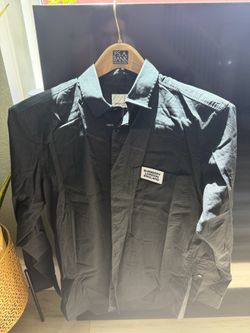 Man shirt black