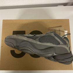 Adidas Yeezy 500 Granite Size 5.5 