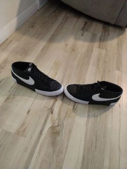 Nike Blazer Mid Black White Sneakers