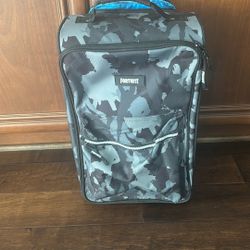 Fortnight Suitcase Kids