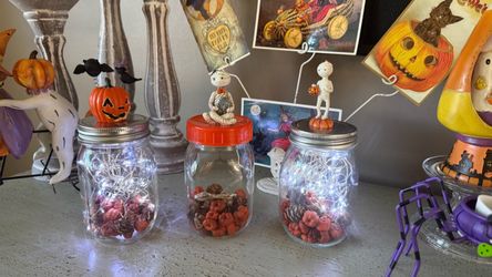 Halloween Mason Jars w/Fairy Lights