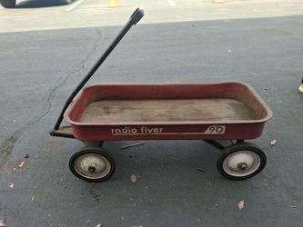 Vintage radio flyer little red wagon
