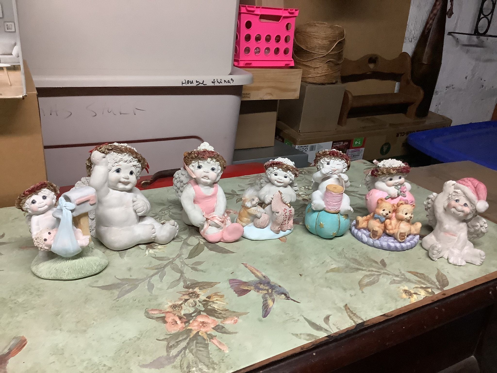 (7) Dreamsiscle Angels, Lovely Figurine