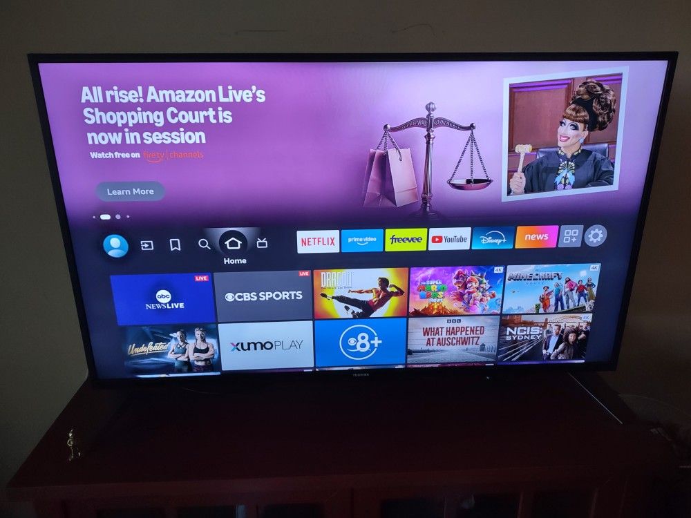50 Inch Smart Toshiba TV With Remote