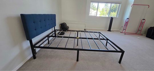 Queen bed , headboard, queen mattress memory foam