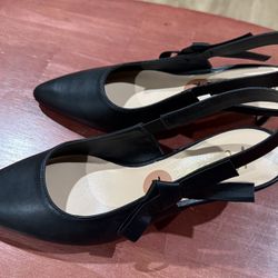 Women’s Shoes Size 7-1/2