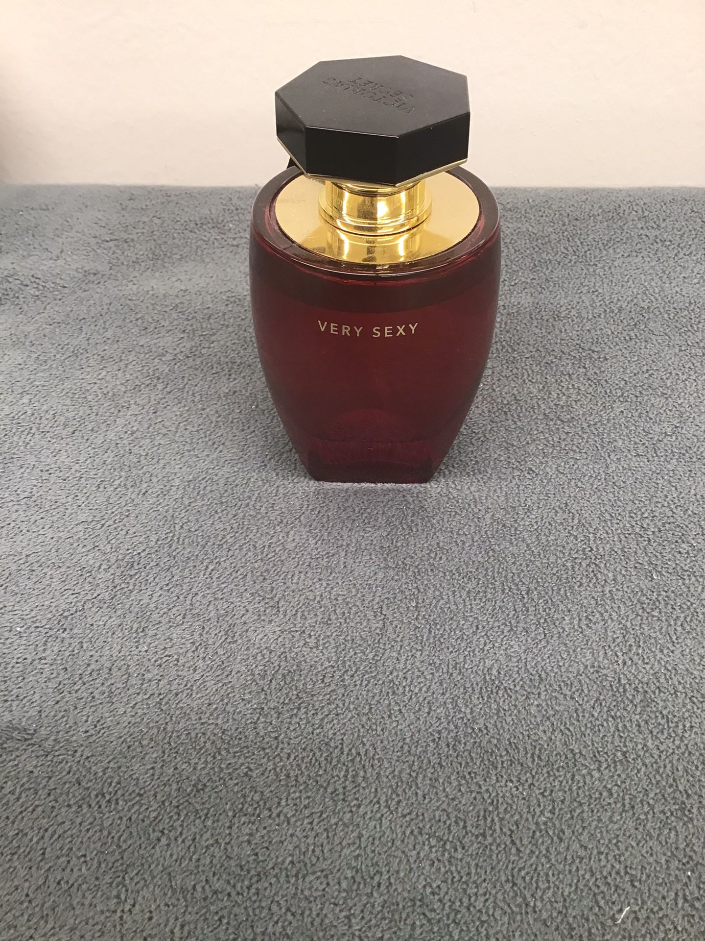 VS very sexy perfume