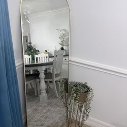 Bran New Mirror In Box 