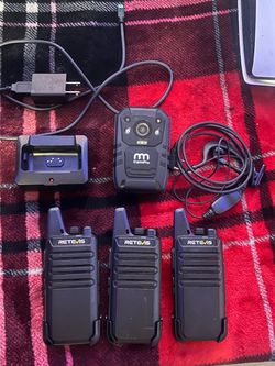Retevis Walkie Talkies Set of 3 with CammPro Body Camera