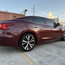 2016 Nissan Maxima