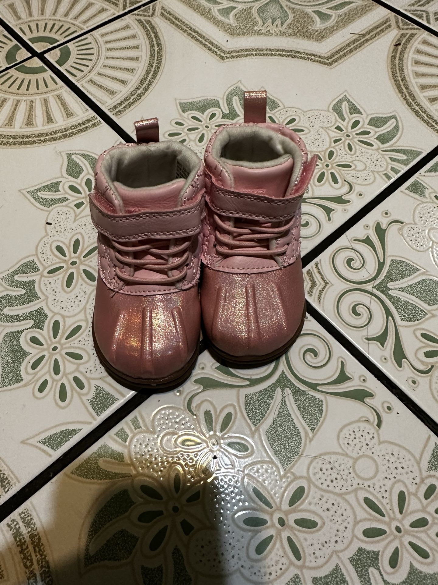 Baby Girl Snow Boots Size 3c