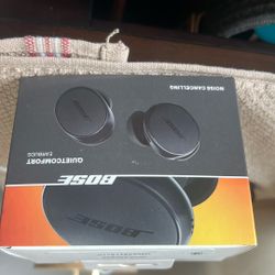 BOSÉ QUIET COMFORT EARBUDS